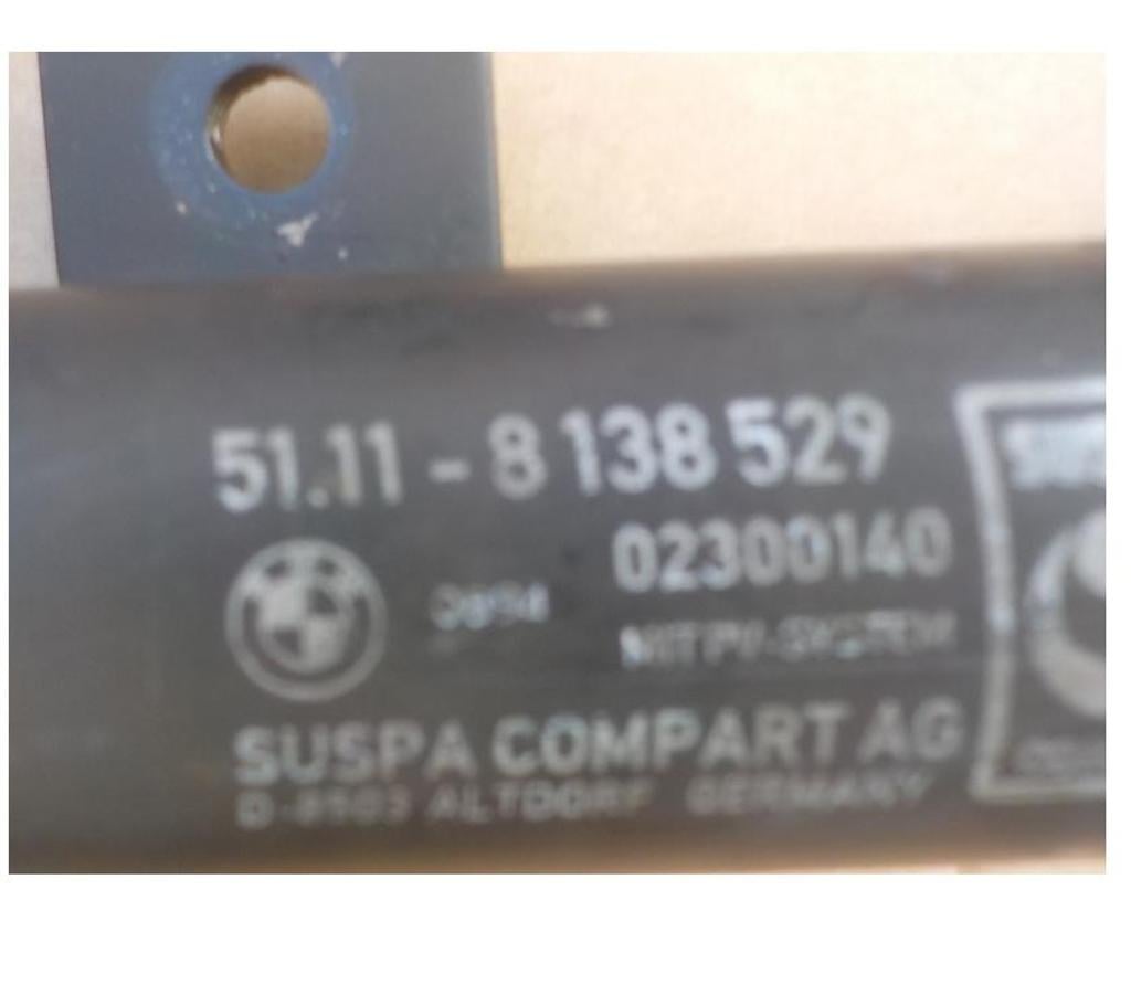 Pièces et services auto Pyrénées-Orientales Perpignan - Photos Vivastreet ammortisseurs ou absorbeurs parechoc avant bmw e34