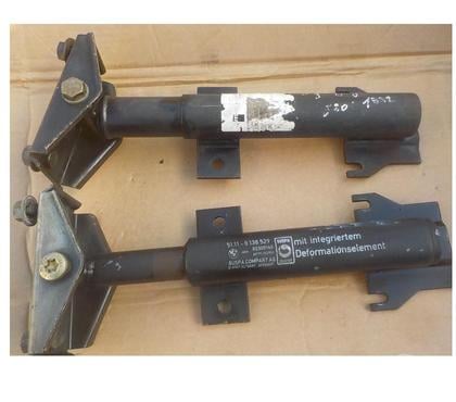Accessoires auto & tuning Perpignan Perpignan - Photos Vivastreet ammortisseurs ou absorbeurs parechoc avant bmw e34