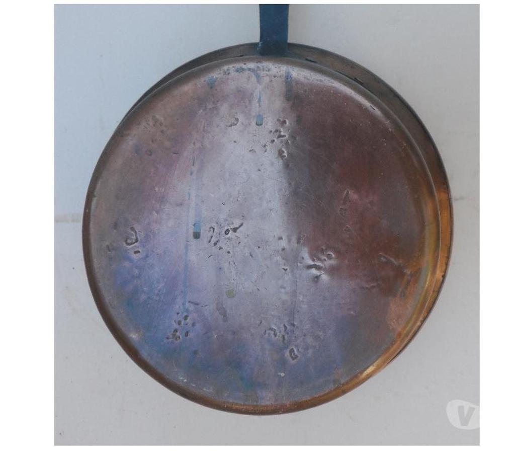  Hérault Castries - 34160 - Photos Vivastreet GRANDE BASSINOIRE EN CUIVRE CHAUFFE LIT du 19ème siècle