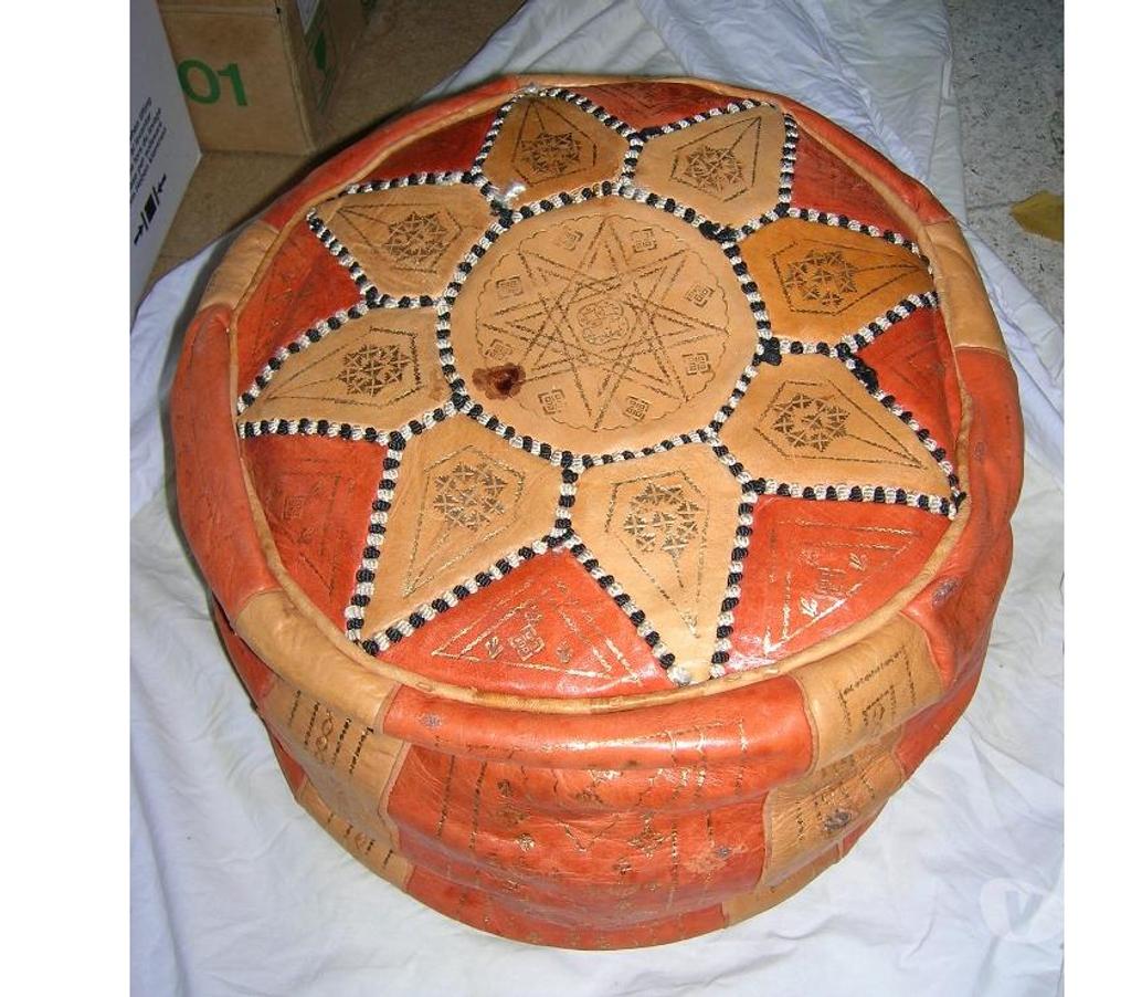 Décoration - art Haute-Garonne Leguevin - 31490 - Photos Vivastreet Véritable pouf marocain en cuir