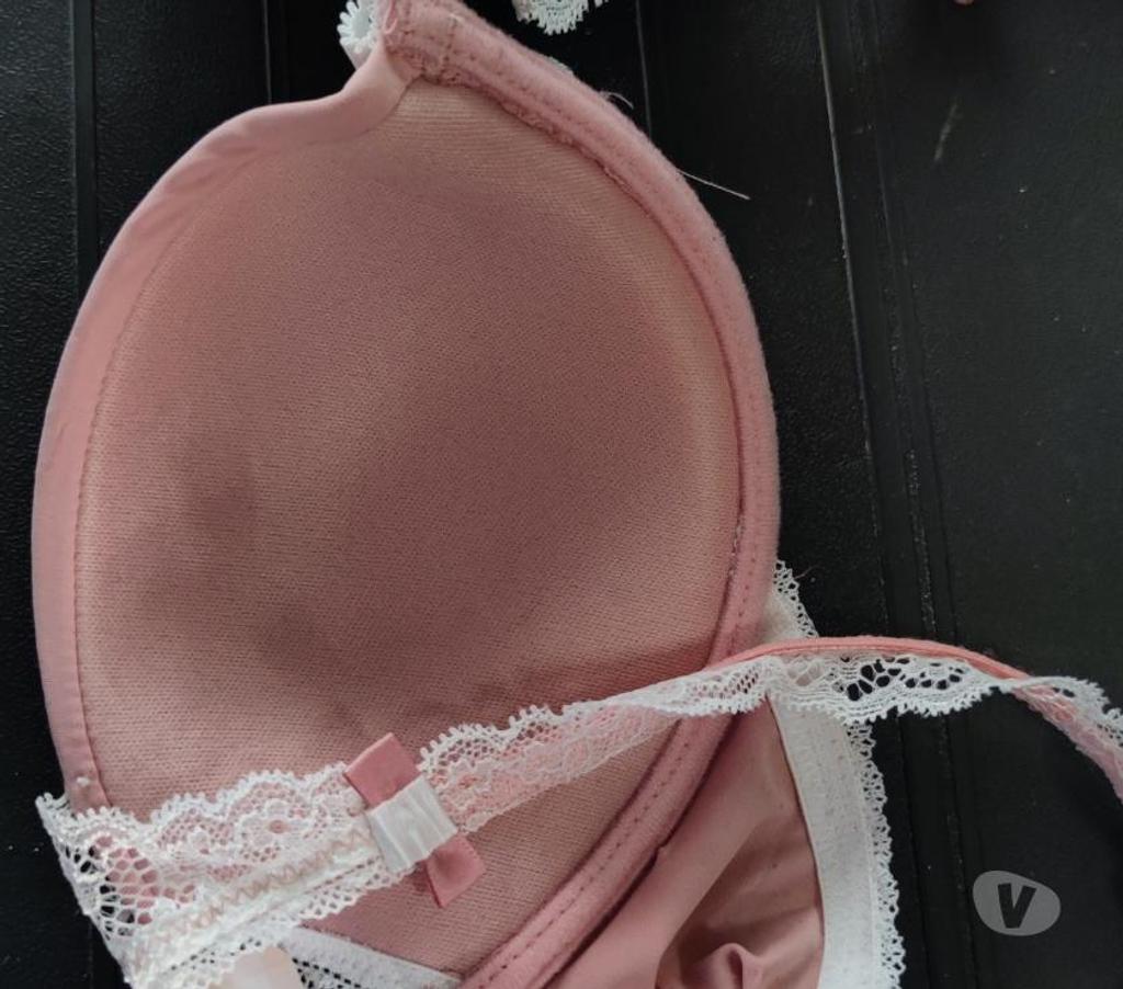 Vêtements occasion Val-d'Oise Bernes sur Oise - 95340 - Photos Vivastreet TOP : Pink Coup de Coeur Soutien Gorge BB Taille 90B Neuf