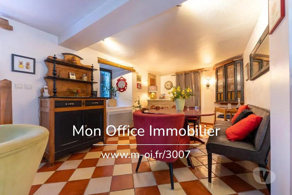 Vente Maison Hautes-Alpes Crots - 05200 - Photos Vivastreet (3966-BAU) Référence : 3966-BAU - Ancienne Ferme rénovée à...