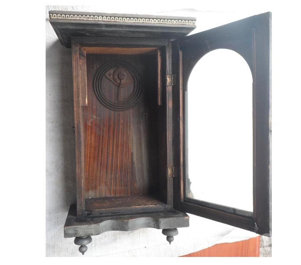 Décoration - art Hérault Castries - 34160 - Photos Vivastreet Pendulette mécanique ancienne à pendre JUNGHANS du XIXème 