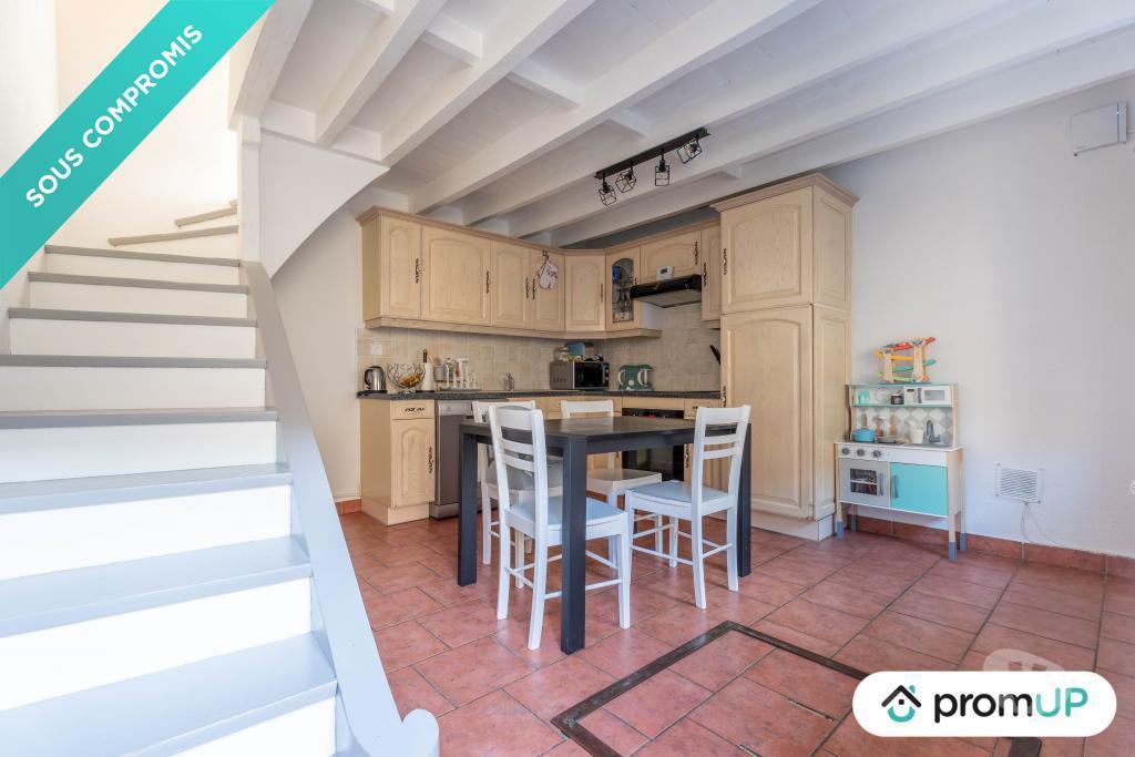 Vente Maison Loire Cottance - 42360 - Photos Vivastreet (V6540) Maison ancienne de 66 m2 à COTTANCE