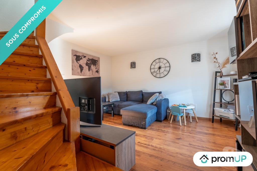 Vente Maison Loire Cottance - 42360 - Photos Vivastreet (V6540) Maison ancienne de 66 m2 à COTTANCE