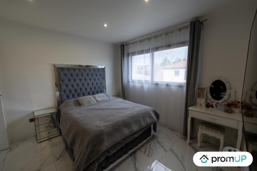 Vente Maison Puy-de-Dôme Clermont Ferrand - Photos Vivastreet (V6551) Maison contemporaine de 120 m2 à CLERMONT-FERRAND