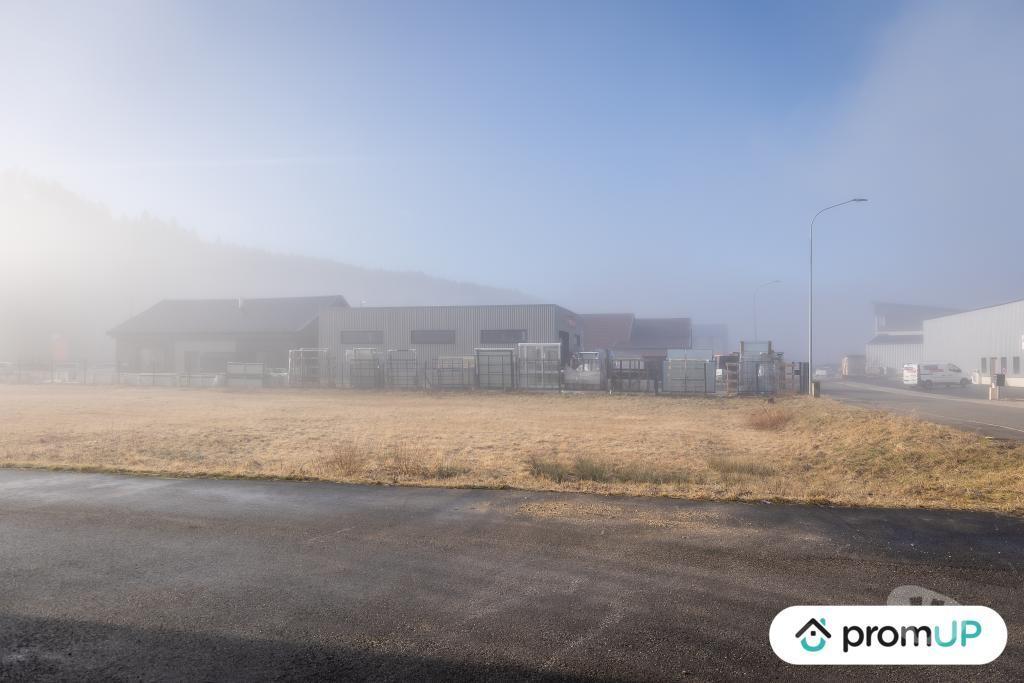 Terrain à vendre Doubs Granges Narboz - 25300 - Photos Vivastreet (V6553) Terrain constructible de 1800 m2 à Granges-Narboz