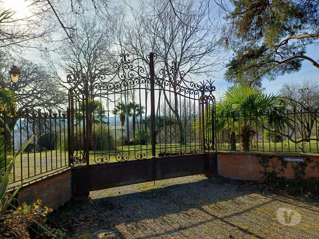 Vente Maison Haute-Garonne Boulogne sur Gesse - 31350 - Photos Vivastreet Belle maison de campagne avec superbe parc, gîte et piscine.