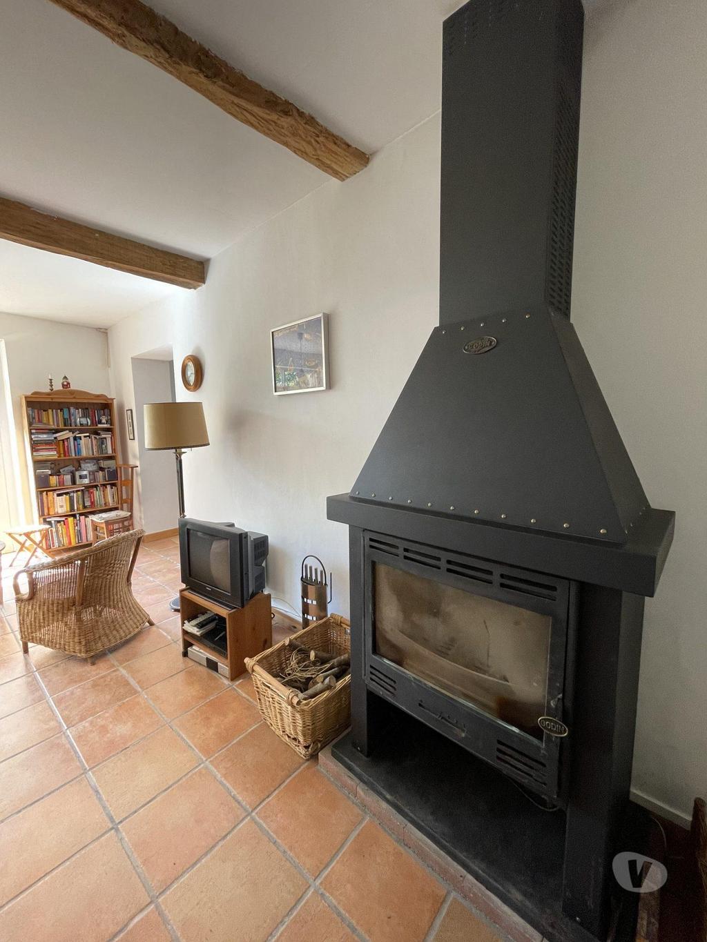 Vente Maison Haute-Garonne Gensac de Boulogne - 31350 - Photos Vivastreet Maison de caractere dans joli hameau avec jardin et piscine