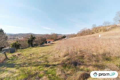 Vente Terrain St Germain Laprade Haute-Loire - Photos Vivastreet (V6554) Terrain constructible de 599 m2 à SAINT-GERMAIN-LAPRADE