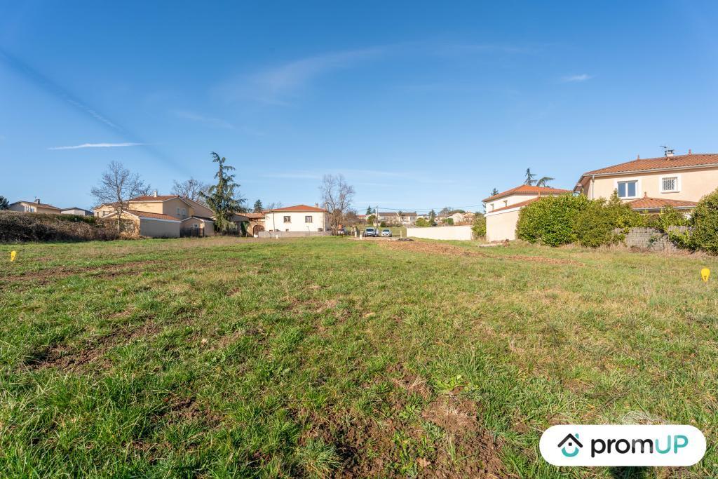 Terrain à vendre Rhône Brindas - 69126 - Photos Vivastreet (V6541) Terrain constructible de 673 m2 à BRINDAS