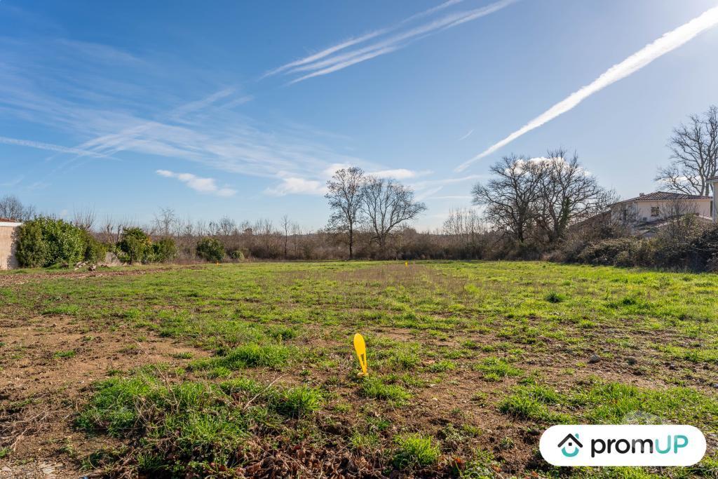 Terrain à vendre Rhône Brindas - 69126 - Photos Vivastreet (V6541) Terrain constructible de 673 m2 à BRINDAS