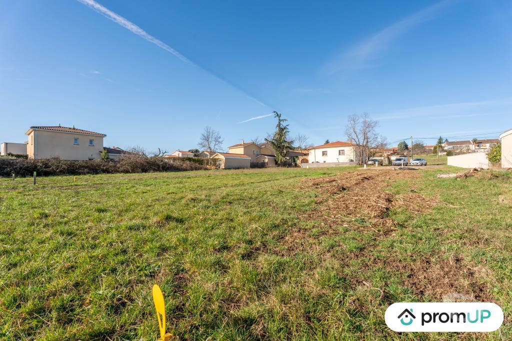 Terrain à vendre Rhône Brindas - 69126 - Photos Vivastreet (V6541) Terrain constructible de 673 m2 à BRINDAS