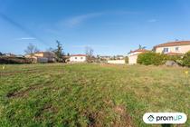 (V6541) Terrain constructible de 673 m2 à BRINDAS
