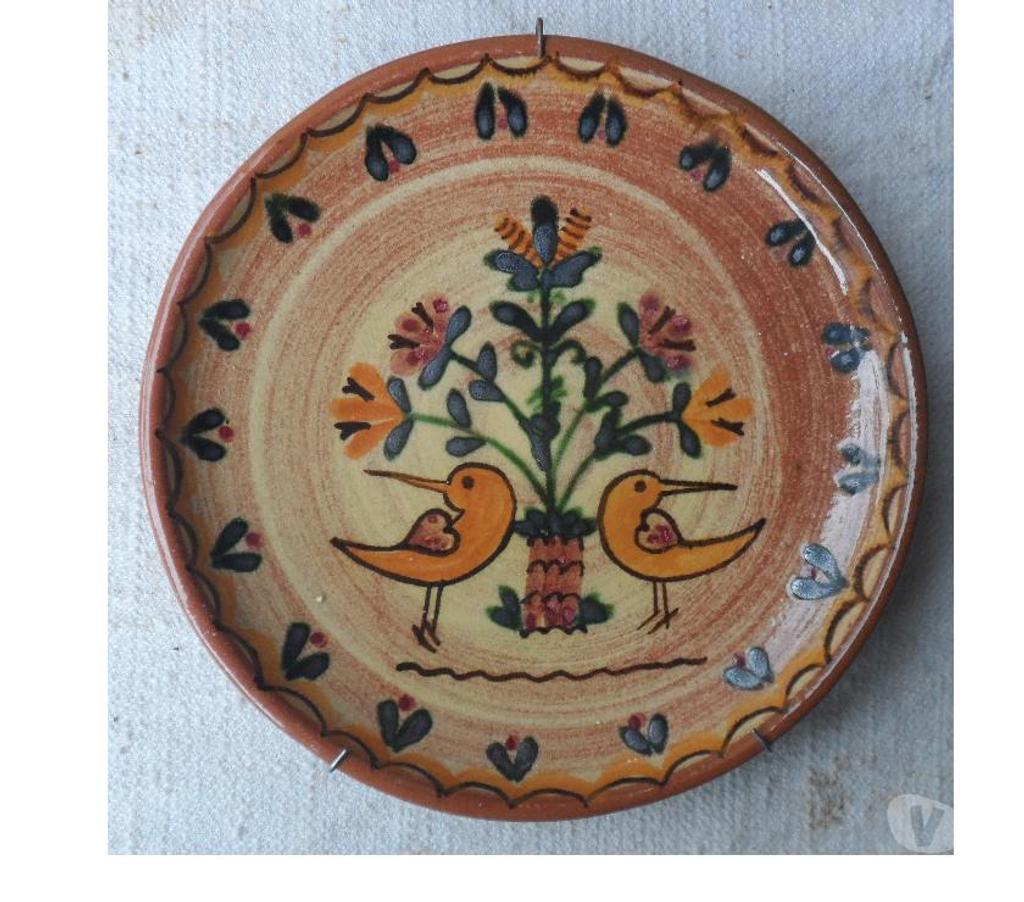 Décoration - art Hérault Castries - 34160 - Photos Vivastreet Anciennes assiettes artisanales en terre cuite vernissée 