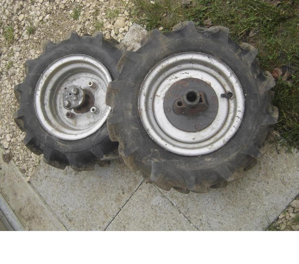  Côte-d'Or Chevigny St Sauveur - 21800 - Photos Vivastreet roues 500x10 staub 5 6 et 7000 état neuf + moyeux réglables