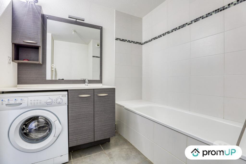 Appartements à vendre Indre-et-Loire Tours - Photos Vivastreet (V6230) Appartement de 42 m2 à Tours