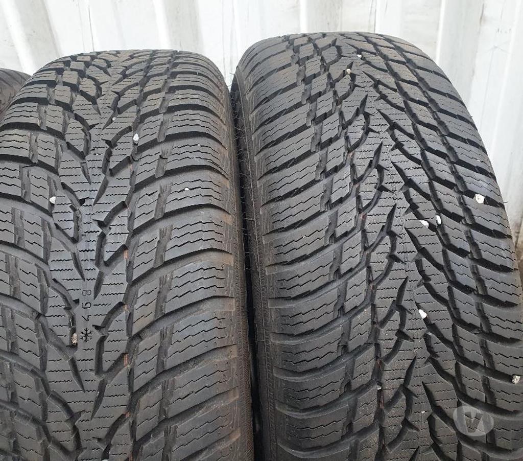 Pièces et services auto Loire St Etienne - Photos Vivastreet 4 roues neige 185 65 15 88T Citroen ou Peugeot envoi possibl