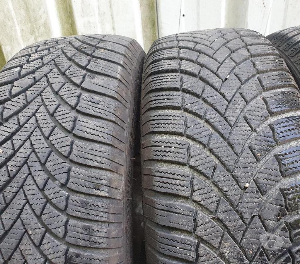 Pièces et services auto Loire St Etienne - Photos Vivastreet 4 roues neige Alu 205 55 16 91T Volkswagen Touran envoi poss