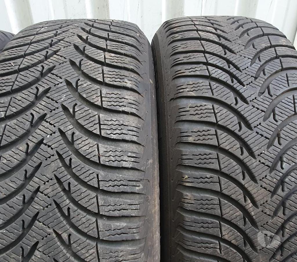 Pièces et services auto Loire St Etienne - Photos Vivastreet 4 roues neige 215 60 16 95H Peugeot Citroen envoi possible