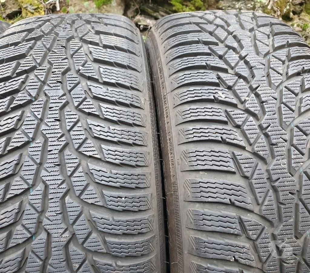 Pièces et services auto Loire St Etienne - Photos Vivastreet 4 roues neige Peugeot 508 215 60 16 99H envoi possible