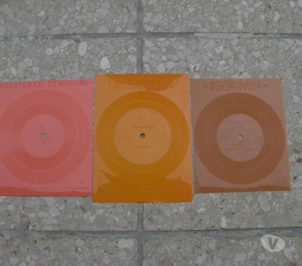 Collection Nord Valenciennes - 59300 - Photos Vivastreet Cartes postales musicales polonaises de 1968 2.3