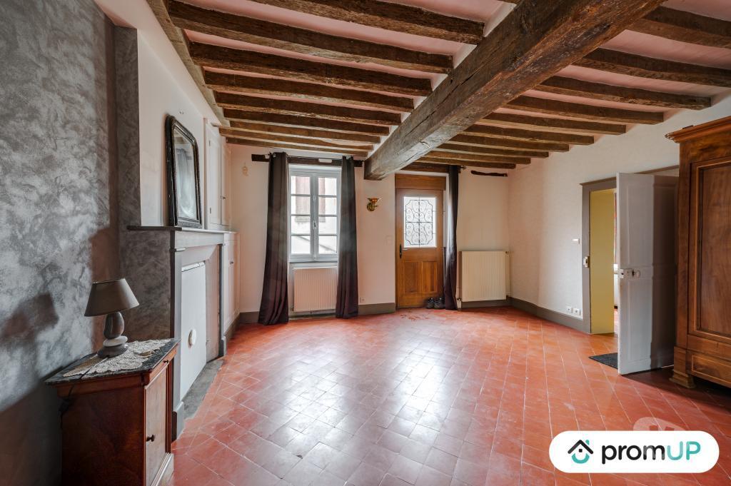 Vente Maison Yonne Lindry - 89240 - Photos Vivastreet (V6555) Maison ancienne de 351 m2 à LINDRY