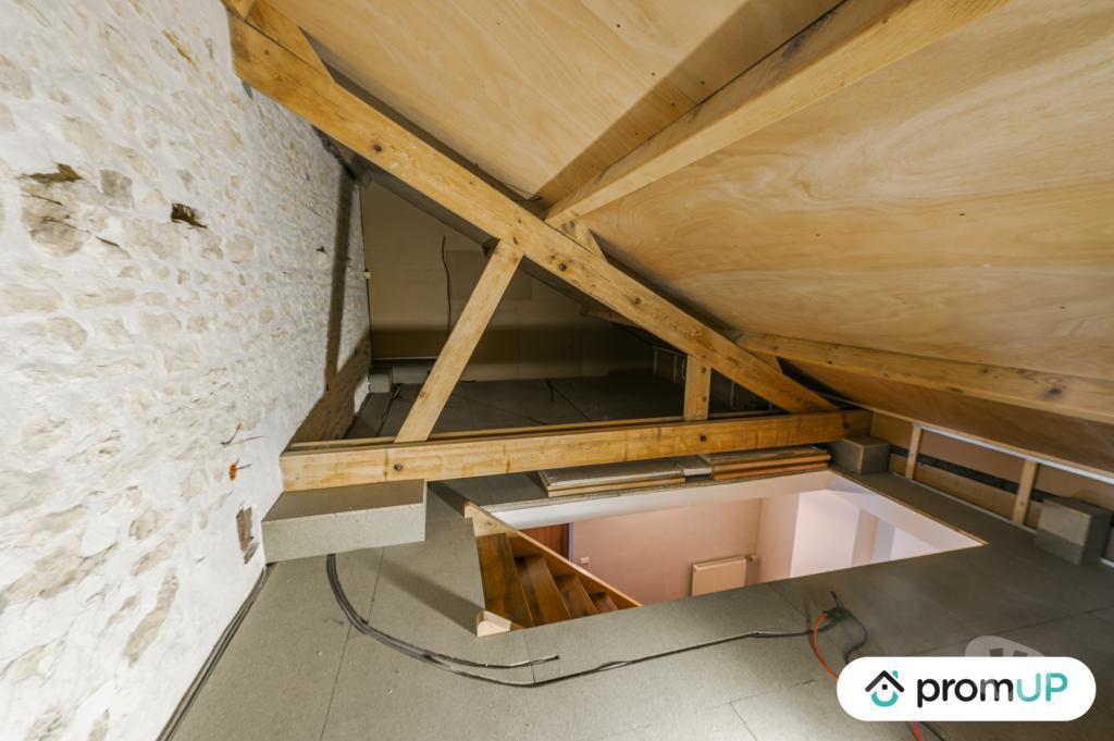 Vente Maison Yonne Lindry - 89240 - Photos Vivastreet (V6555) Maison ancienne de 351 m2 à LINDRY
