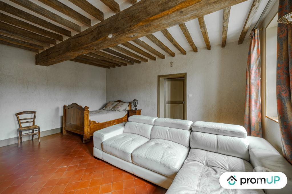 Vente Maison Yonne Lindry - 89240 - Photos Vivastreet (V6555) Maison ancienne de 351 m2 à LINDRY