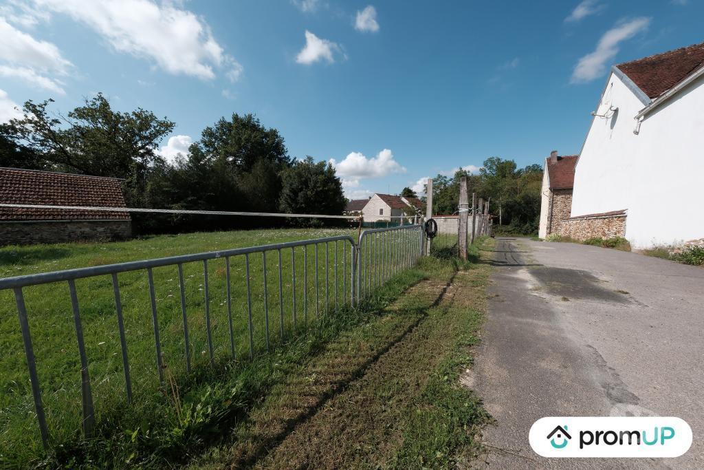 Terrain à vendre Seine-et-Marne St Leger - 77510 - Photos Vivastreet (V6196) Terrain constructible de 828 m2 à Saint-Léger