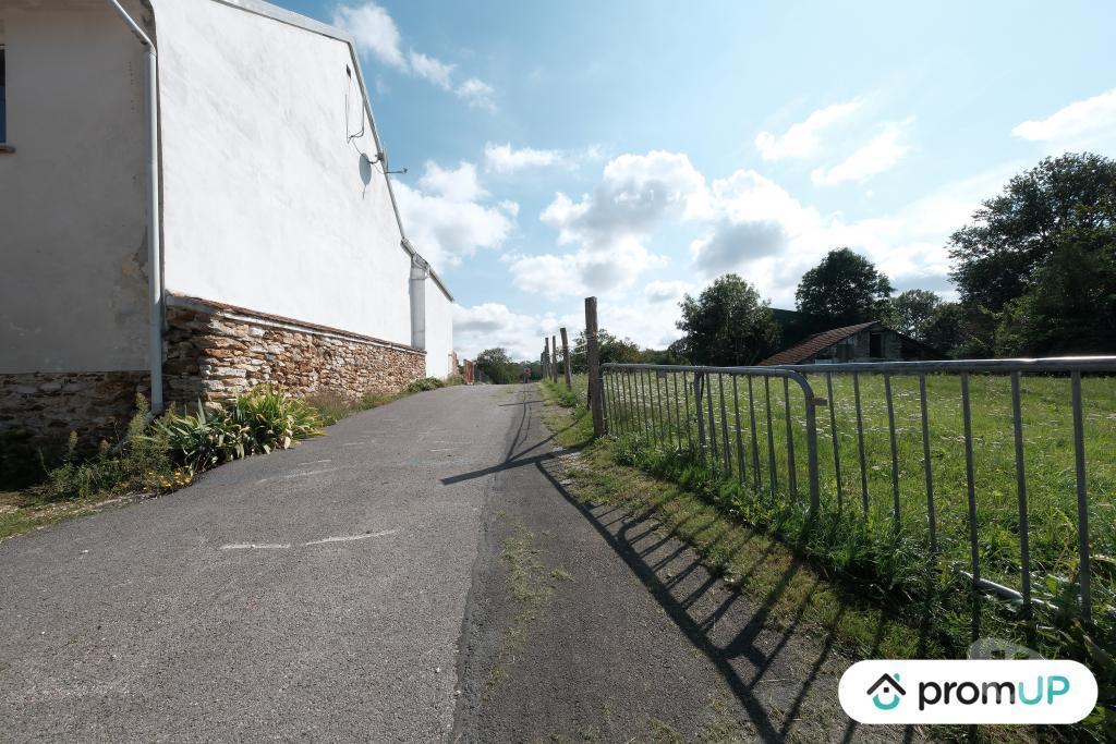 Terrain à vendre Seine-et-Marne St Leger - 77510 - Photos Vivastreet (V6196) Terrain constructible de 828 m2 à Saint-Léger