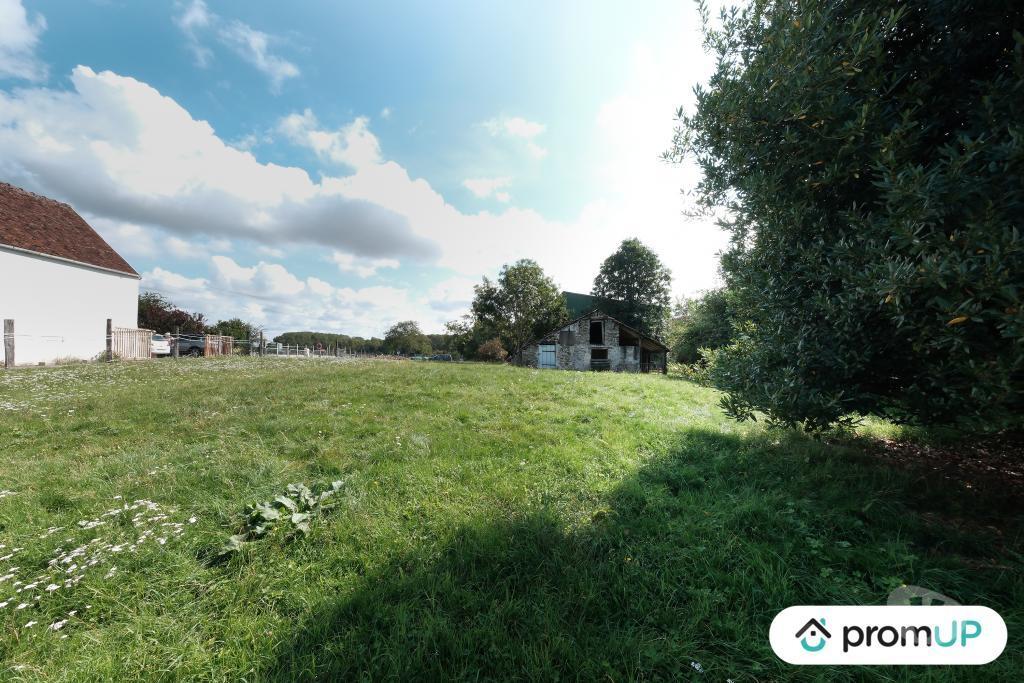 Terrain à vendre Seine-et-Marne St Leger - 77510 - Photos Vivastreet (V6196) Terrain constructible de 828 m2 à Saint-Léger