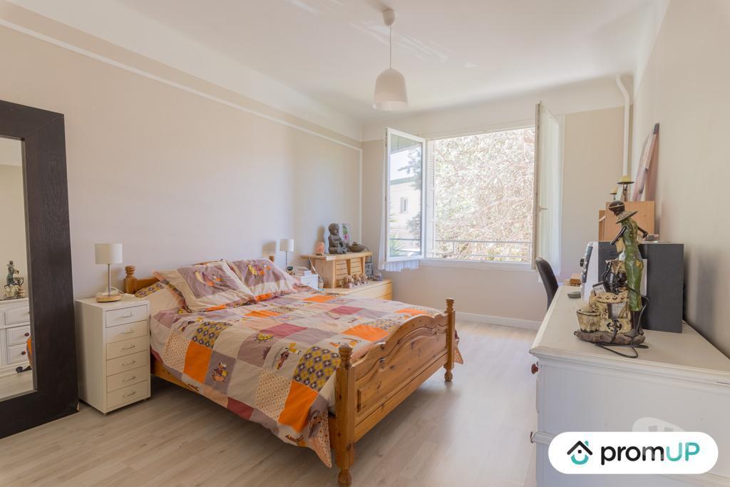 Appartements à vendre Var Toulon - Photos Vivastreet (VA488) Appartement T4 97m2