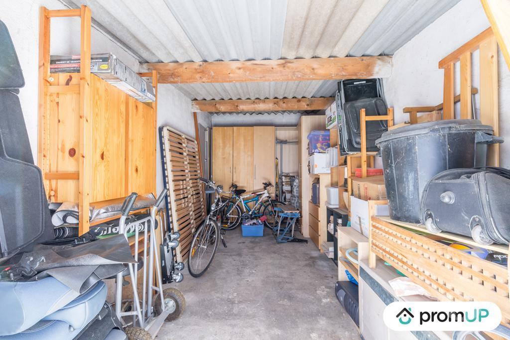Appartements à vendre Var Toulon - Photos Vivastreet (VA488) Appartement T4 97m2