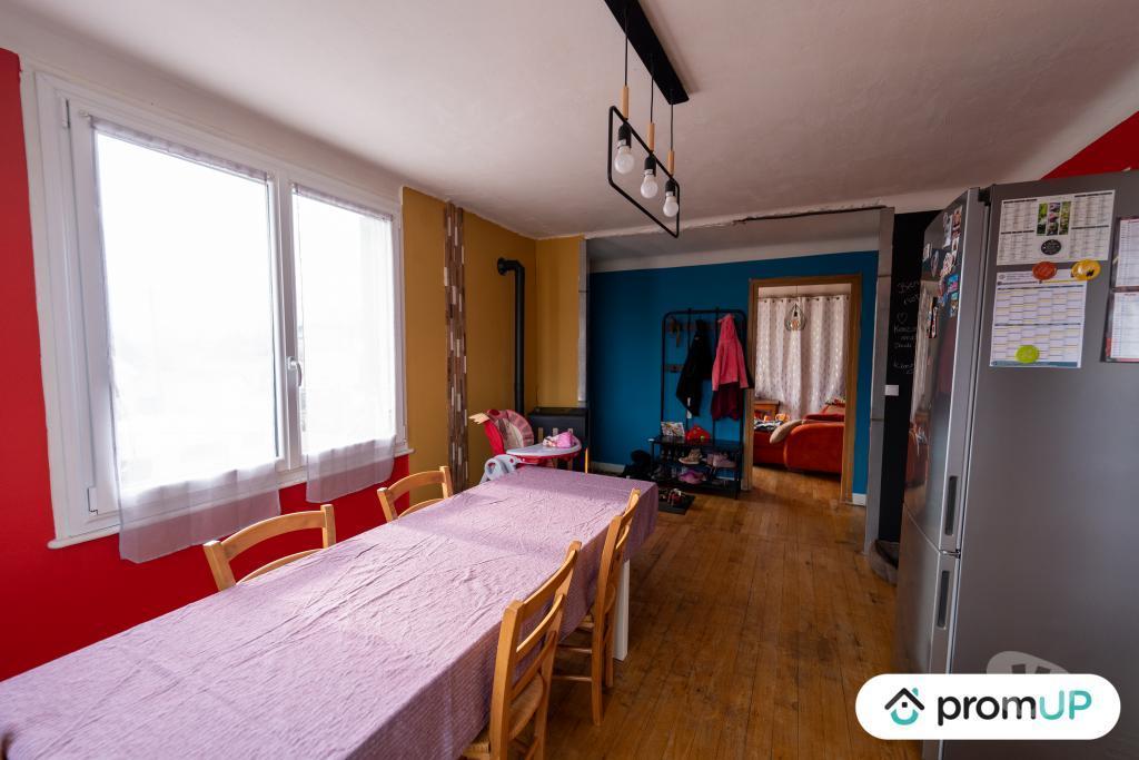 Vente Maison Puy-de-Dôme Palladuc - 63550 - Photos Vivastreet (V6558) Maison ancienne de 117 m2 à PALLADUC