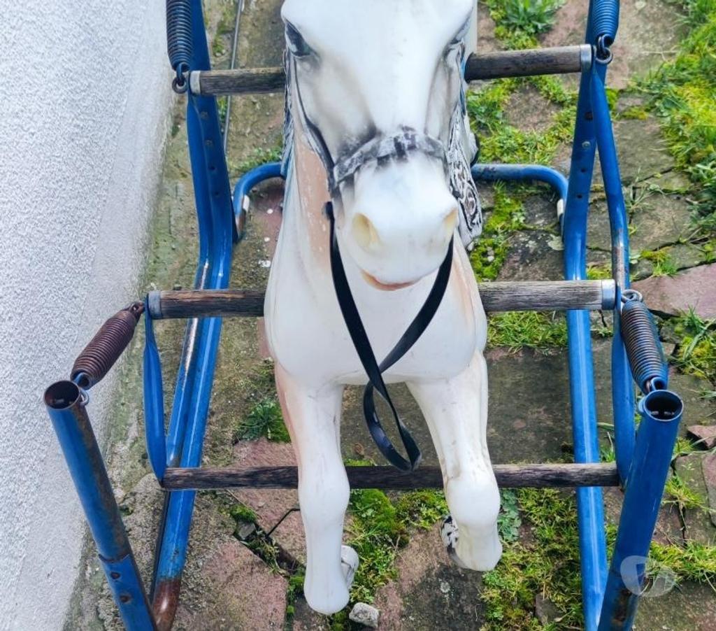 Collection Val-d'Oise Bernes sur Oise - 95340 - Photos Vivastreet Vintage : Musical Rocking Horse 1960