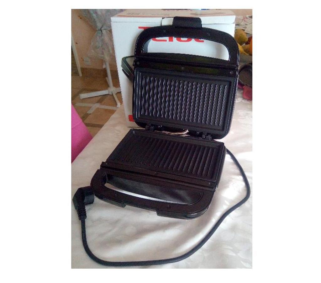 Electroménager occasion Loiret Puiseaux - 45390 - Photos Vivastreet TEFAL Croc Time et grille-pain ELSAY
