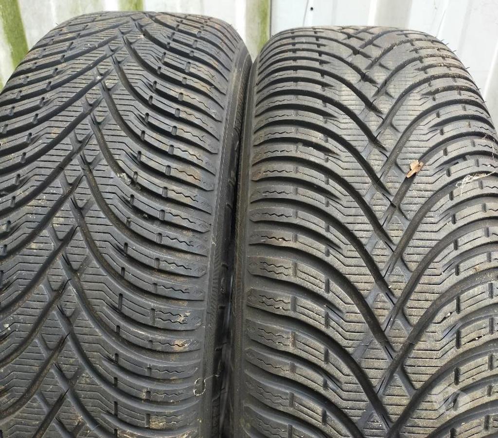 Pièces et services auto Loire St Etienne - Photos Vivastreet 2 roues neige 205 60 16 92H Ford EcoSport envoi possible