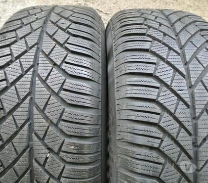 Pièces moteur et accessoires auto St Etienne St Etienne - Photos Vivastreet 2 roues neige Alpha Romeo 159 215 55 16 93H Continental TBE