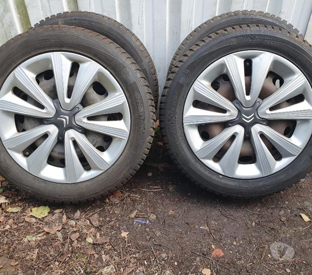 Pièces et services auto Loire St Etienne - Photos Vivastreet 4 roues neige Citroen DS3 195 55 16 87T Hankook quasi-neuf