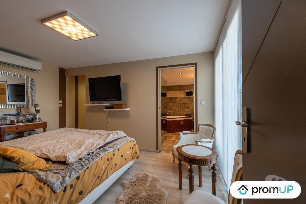 Vente Maison Aude La Redorte - 11700 - Photos Vivastreet (VM4070) Magnifique villa avec pisicne + T1 indépendant au...