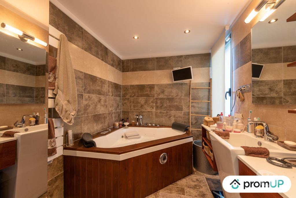 Vente Maison Aude La Redorte - 11700 - Photos Vivastreet (VM4070) Magnifique villa avec pisicne + T1 indépendant au...