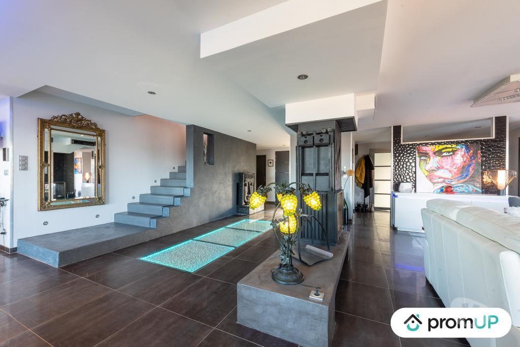 Vente Maison Aude La Redorte - 11700 - Photos Vivastreet (VM4070) Magnifique villa avec pisicne + T1 indépendant au...