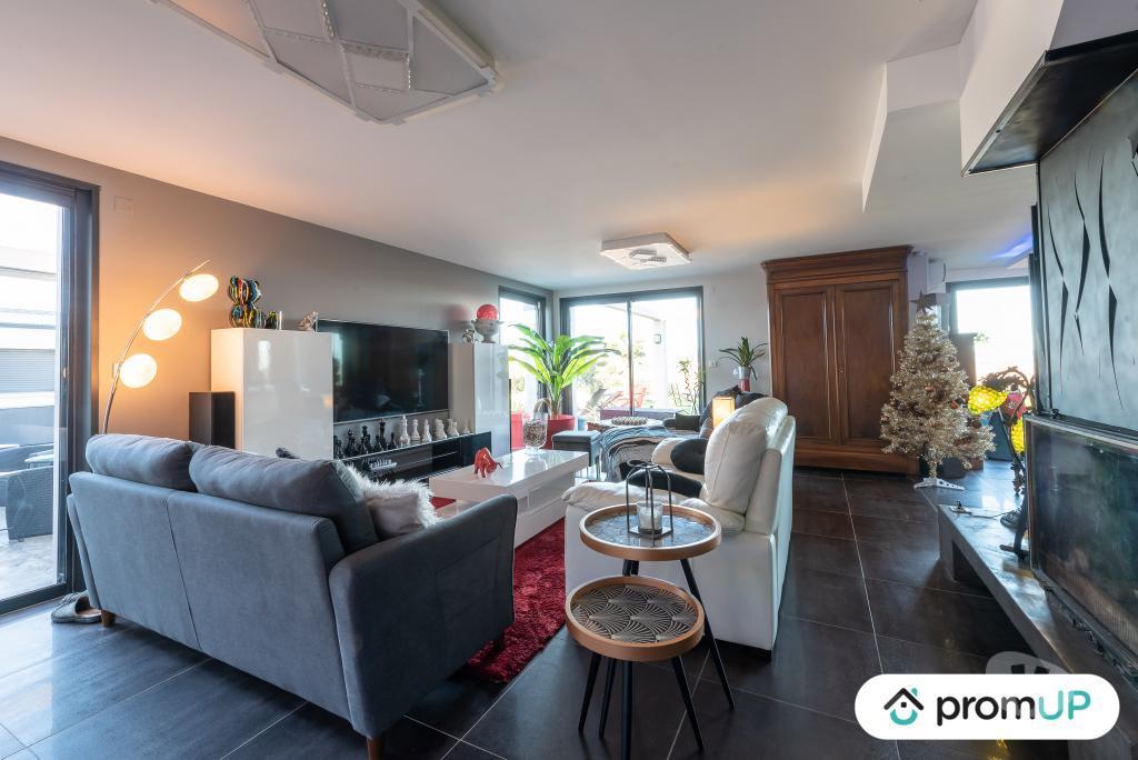 Vente Maison Aude La Redorte - 11700 - Photos Vivastreet (VM4070) Magnifique villa avec pisicne + T1 indépendant au...