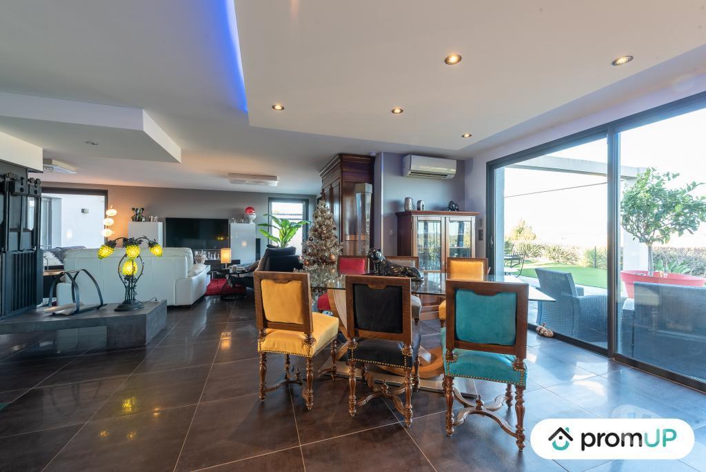 Vente Maison Aude La Redorte - 11700 - Photos Vivastreet (VM4070) Magnifique villa avec pisicne + T1 indépendant au...