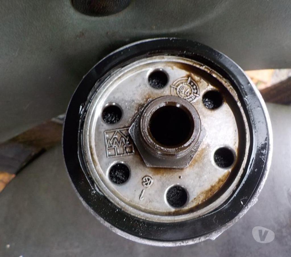 Pièces et services auto Pyrénées-Orientales Perpignan - Photos Vivastreet bocal filtre a huile bmw e36 type 316i et 318i