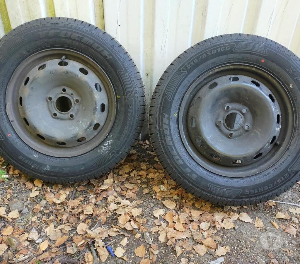 Pièces et services auto Loire St Etienne - Photos Vivastreet 2 roues été 215 65 16C 109107T Tracmax NEUF Renault Trafic 