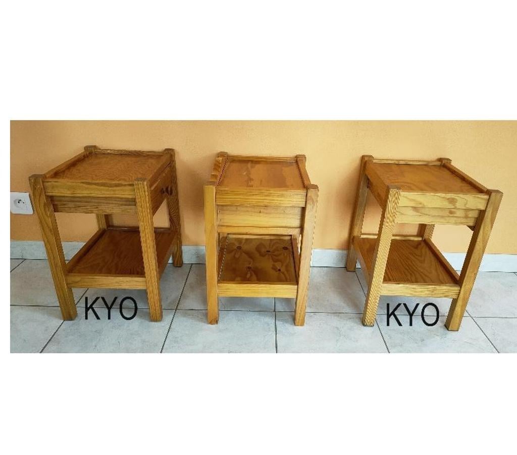 Ameublement & art de la table Jura Foncine le Haut - 39460 - Photos Vivastreet Table chevet-nuit bois, tiroir, L.41 x P.33 x H.47 cm