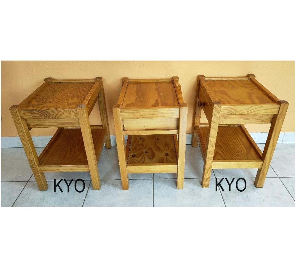 Ameublement & art de la table Jura Foncine le Haut - 39460 - Photos Vivastreet Table chevet-nuit bois, tiroir, L.41 x P.33 x H.47 cm