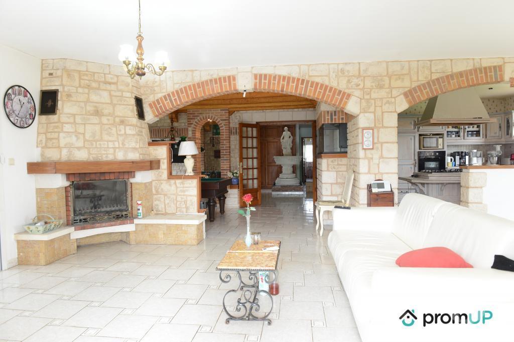 Vente Maison Lot-et-Garonne Monsegur - 47150 - Photos Vivastreet (V6566) Maison individuelle de 218 m2 à MONSÉGUR